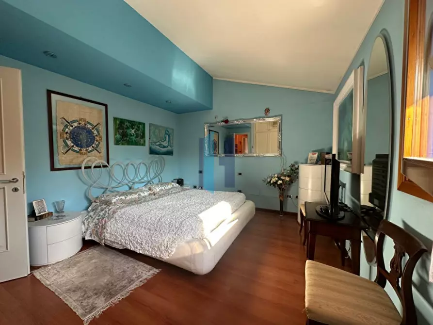 Immagine 28 di Villa in vendita  in VIA PUGLIA a Leno