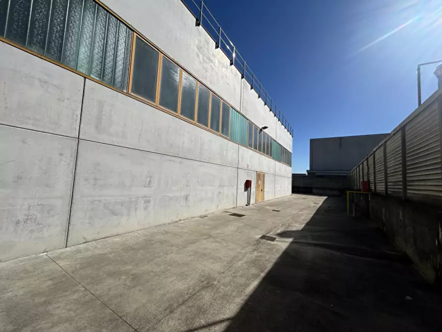 Immagine 3 di Capannone industriale in affitto  in Via Alessandro Volta a Veggiano