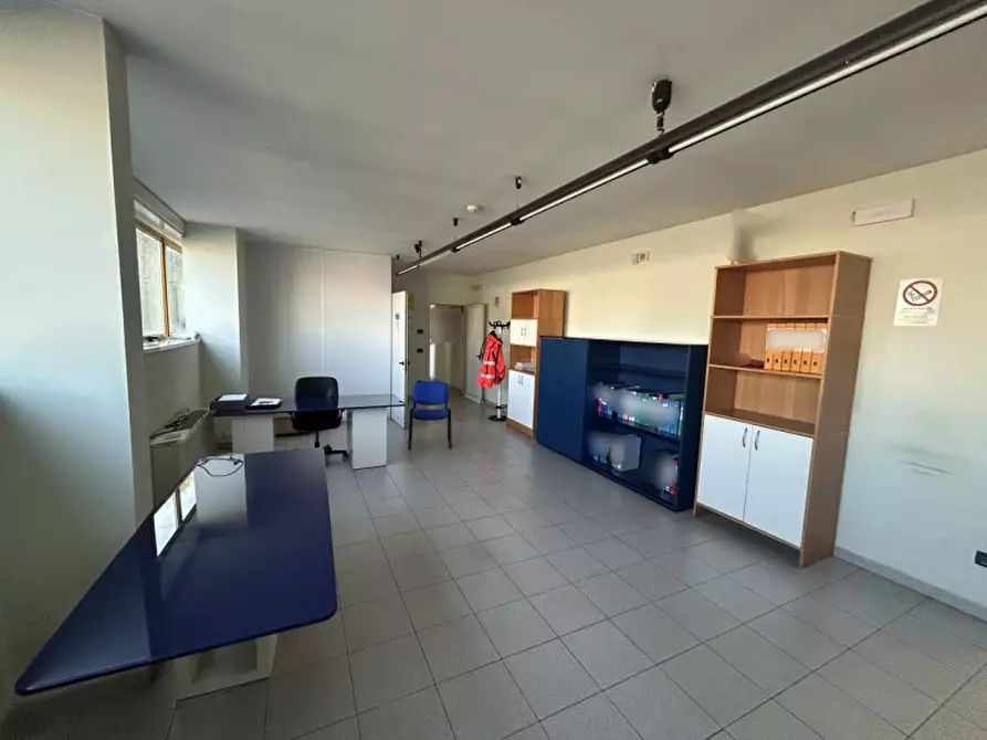 Immagine 10 di Capannone industriale in affitto  in Via Alessandro Volta a Veggiano