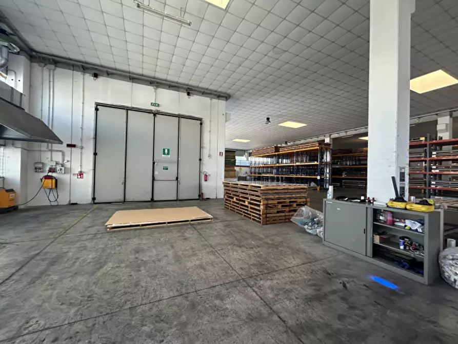 Immagine 18 di Capannone industriale in affitto  in Via Alessandro Volta a Veggiano