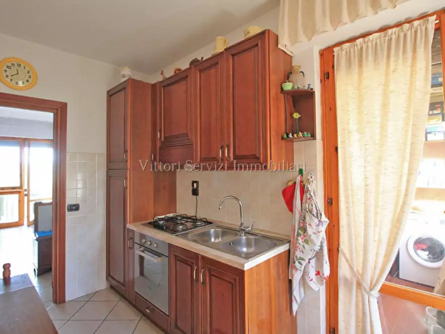 Immagine 6 di Appartamento in vendita  in Via Arezzo a Sinalunga