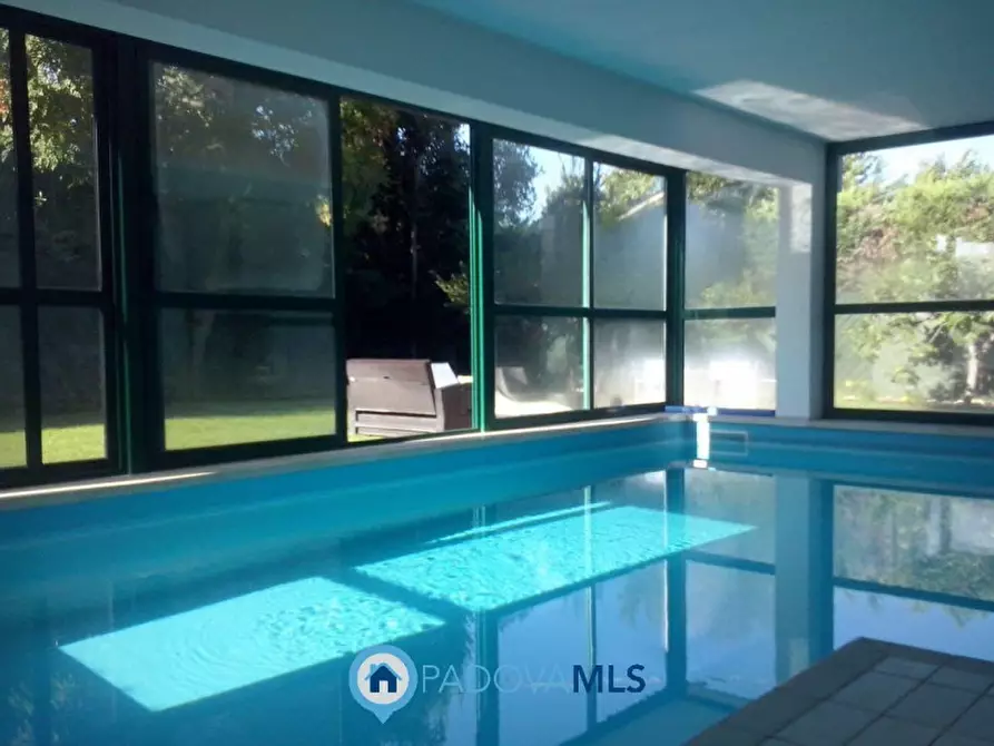 Immagine 4 di Villa in vendita  a Noventa Padovana