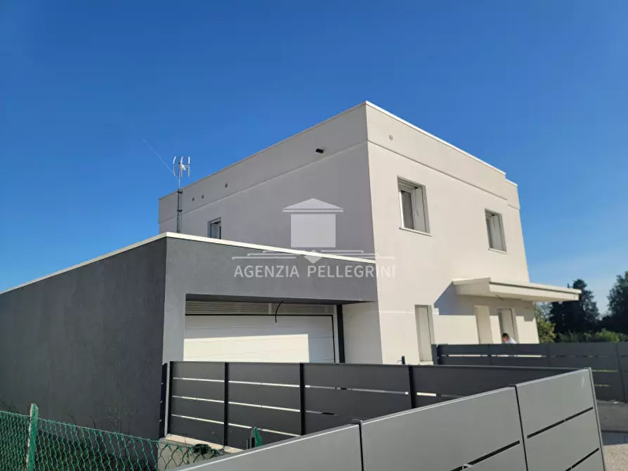 Immagine 3 di Villa in vendita  in Via Francesco gallo a Monteviale