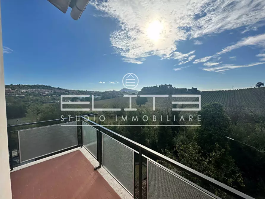 Immagine 2 di Appartamento in vendita  in CANDIA a Ancona