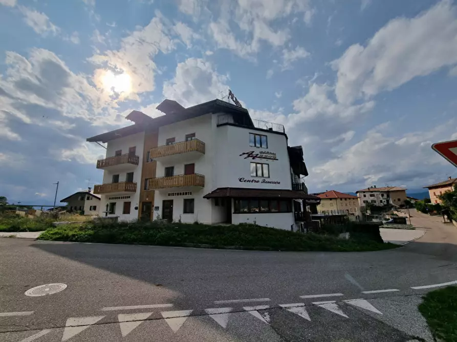 Immagine 5 di Hotel in vendita  a Amblar-Don