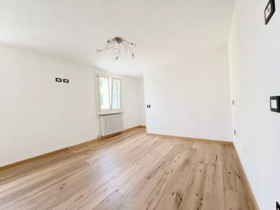 Immagine 9 di Villetta a schiera in affitto  in VAI SAN BONIFACIO a San Bonifacio