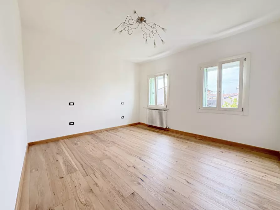 Immagine 10 di Villetta a schiera in affitto  in VAI SAN BONIFACIO a San Bonifacio