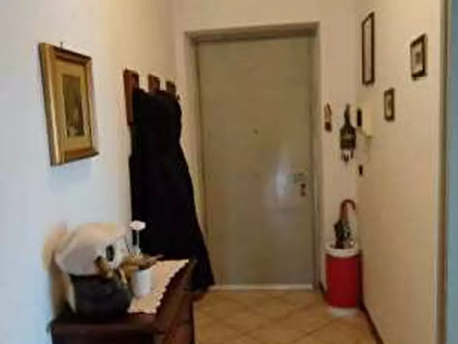 Immagine 3 di Appartamento in vendita  in VIA GRAMSCI 9 a Sommacampagna