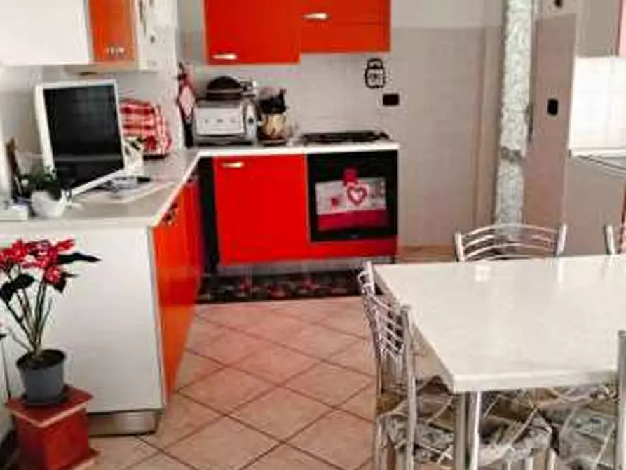 Immagine 6 di Appartamento in vendita  in VIA GRAMSCI 9 a Sommacampagna