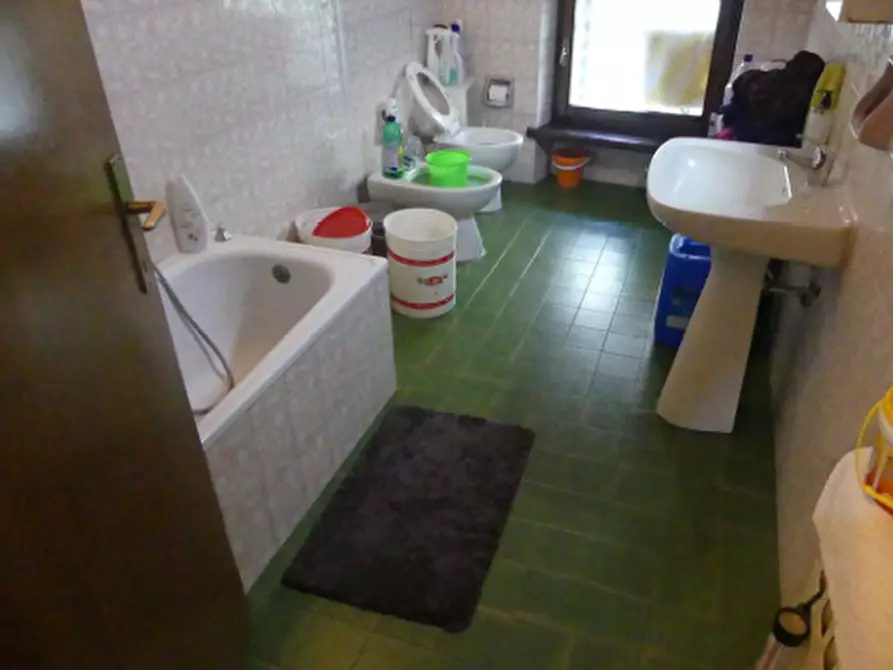 Immagine 12 di Appartamento in vendita  in VIA ROVERETO 209 a Dolcè