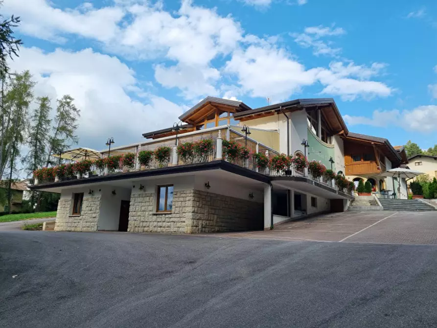 Immagine 6 di Attività commerciale in vendita  a Cavareno