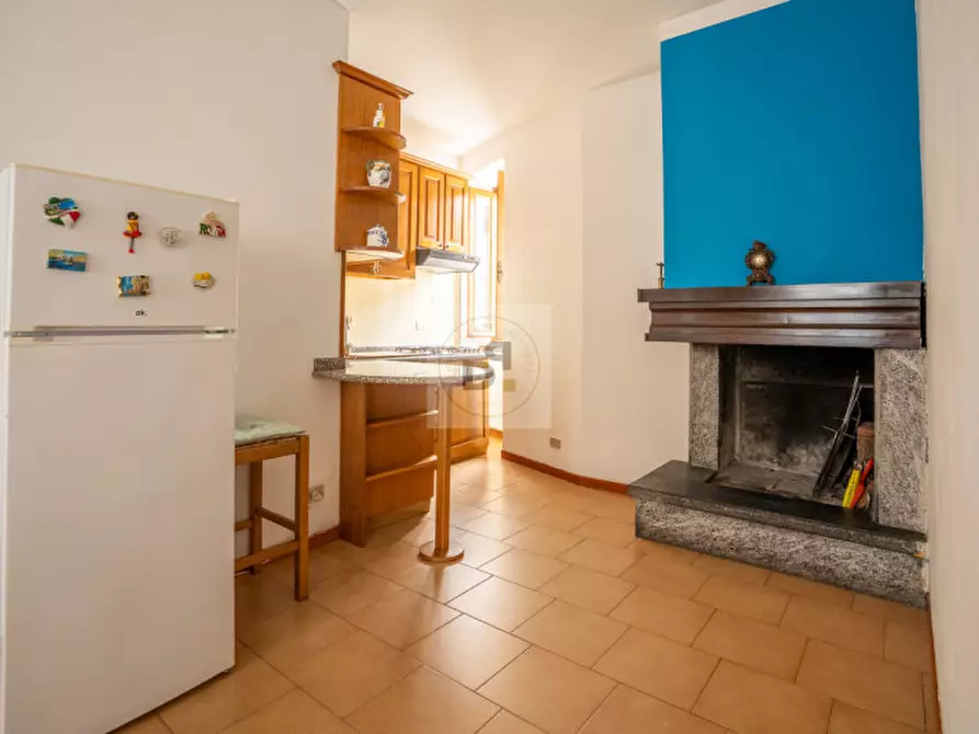 Immagine 4 di Appartamento in vendita  in vicolo del pozzo a Manerba Del Garda