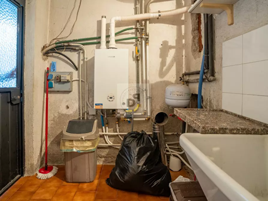 Immagine 15 di Appartamento in vendita  in vicolo del pozzo a Manerba Del Garda