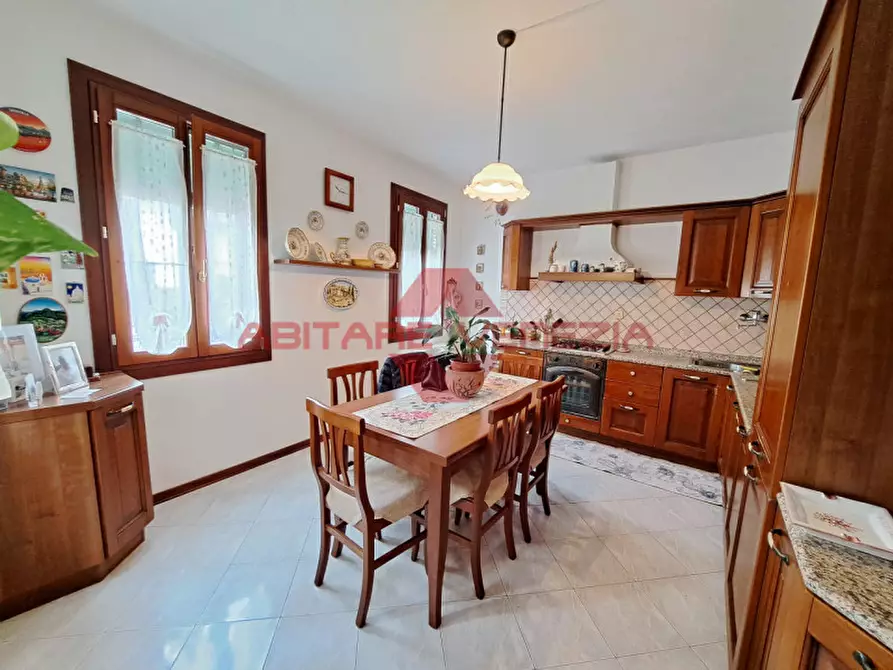 Immagine 3 di Casa indipendente in vendita  in Riva Giovanni Diacono a Venezia