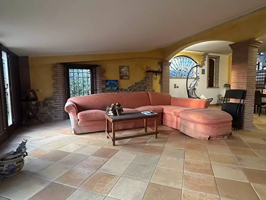 Immagine 8 di Villa in vendita  in Strada provinciale di Fratticiola Selvatica a Perugia