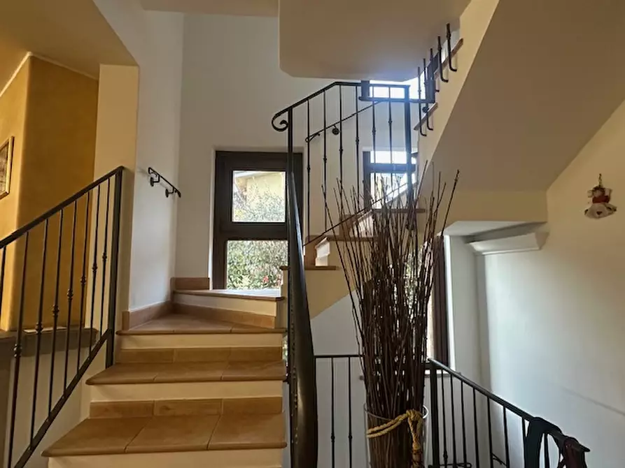 Immagine 11 di Villa in vendita  in Strada provinciale di Fratticiola Selvatica a Perugia