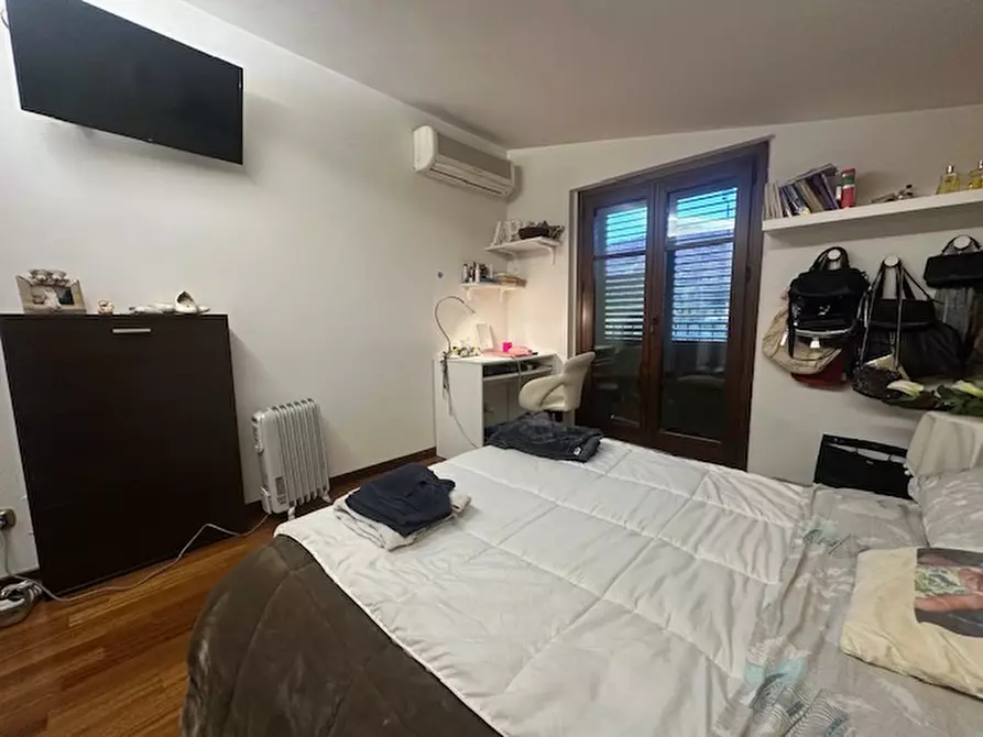 Immagine 22 di Villa in vendita  in Strada provinciale di Fratticiola Selvatica a Perugia