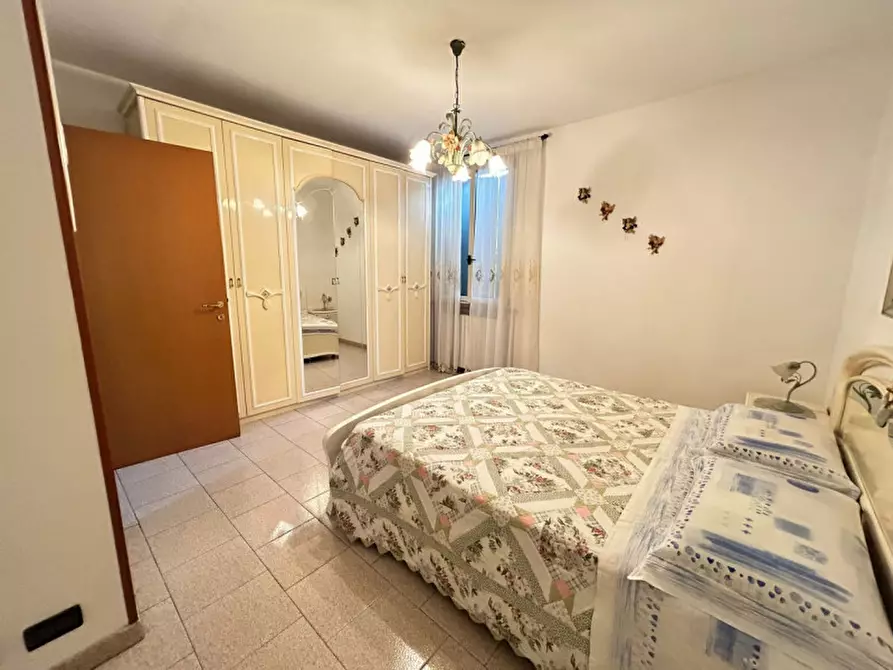 Immagine 17 di Villetta a schiera in vendita  in Via Pieve a Gualtieri
