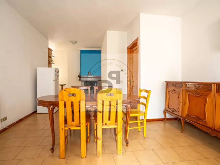 Immagine 7 di Casa bifamiliare in vendita  in Vicolo del Pozzo a Manerba Del Garda