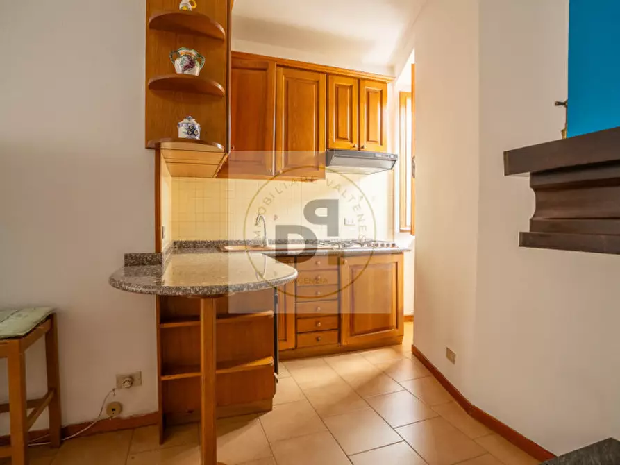 Immagine 10 di Casa bifamiliare in vendita  in Vicolo del Pozzo a Manerba Del Garda