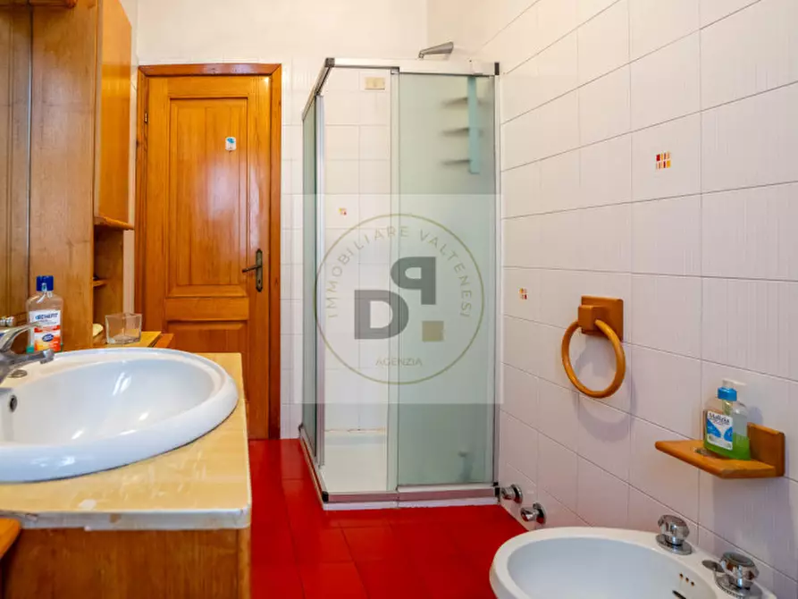 Immagine 13 di Casa bifamiliare in vendita  in Vicolo del Pozzo a Manerba Del Garda