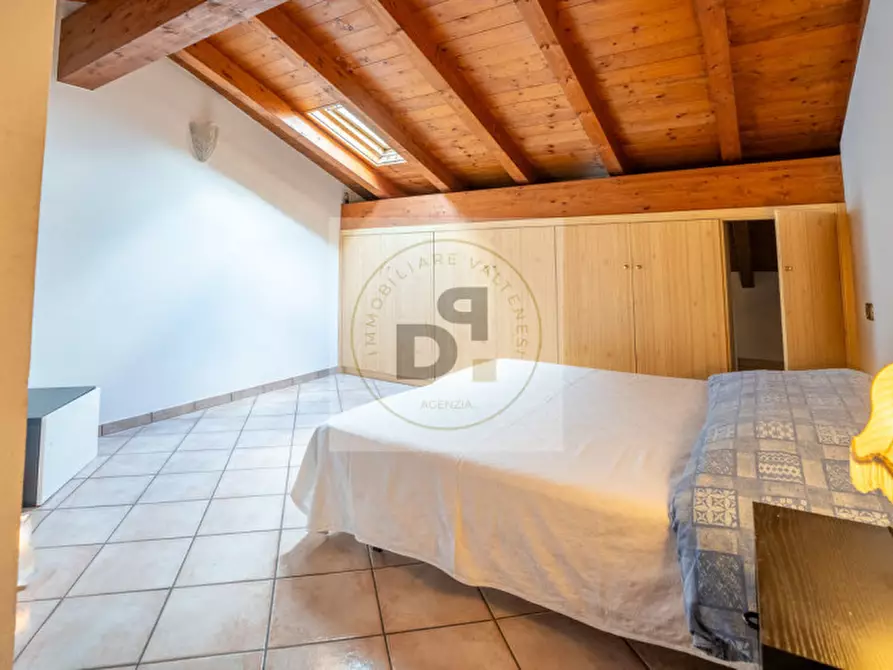 Immagine 25 di Casa bifamiliare in vendita  in Vicolo del Pozzo a Manerba Del Garda