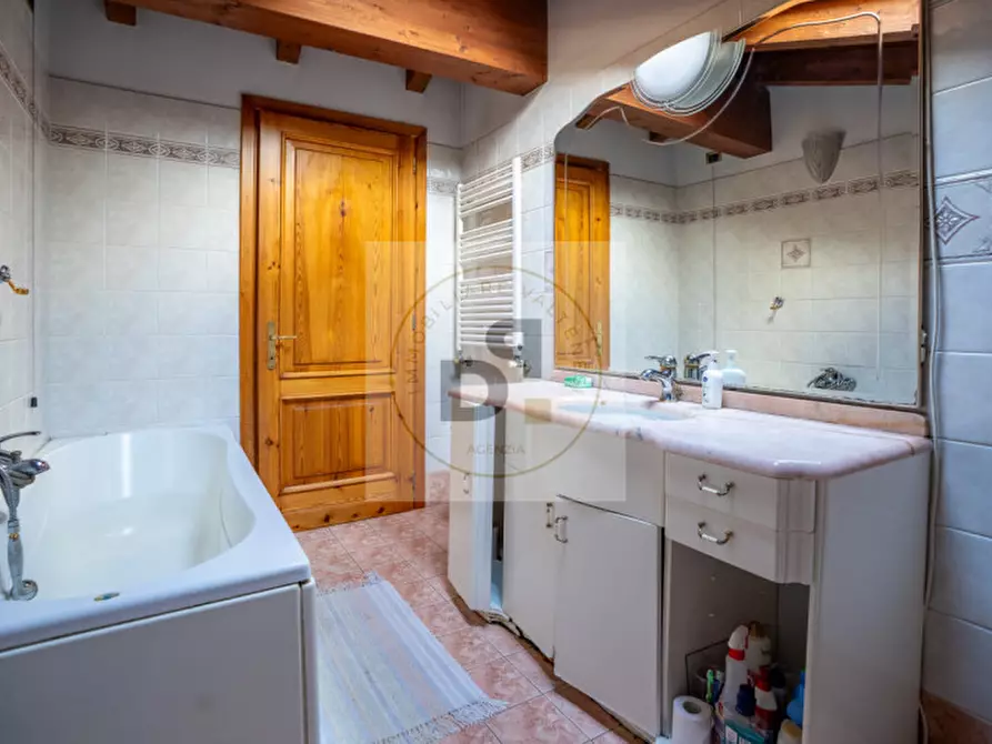 Immagine 30 di Casa bifamiliare in vendita  in Vicolo del Pozzo a Manerba Del Garda