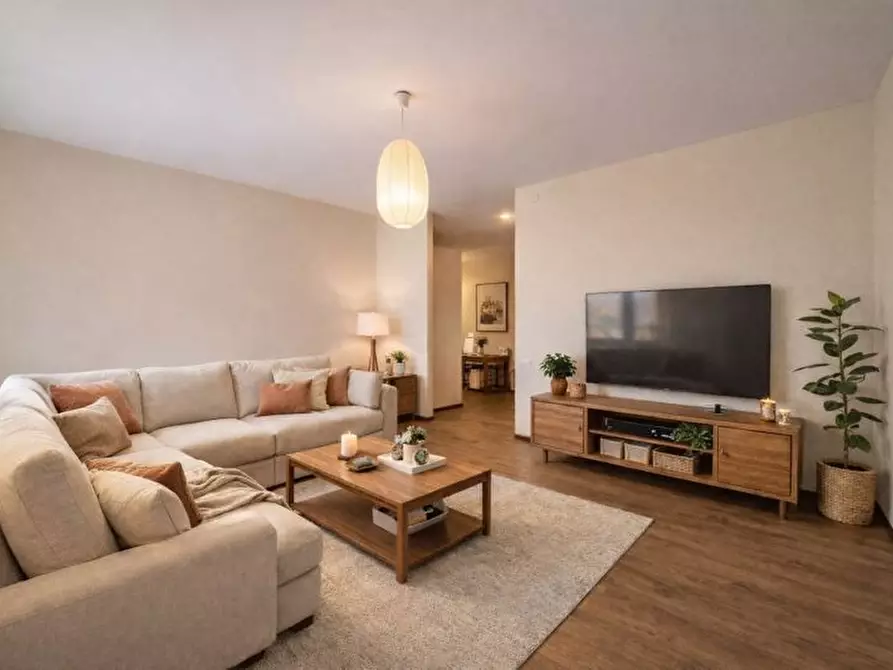 Immagine 1 di Appartamento in vendita  in Via Botteniga a Treviso