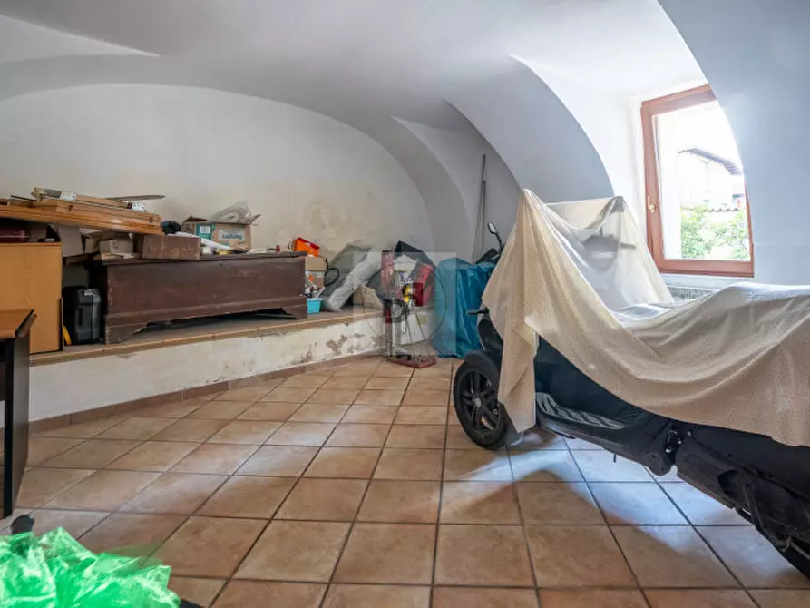 Immagine 26 di Bed & Breakfast in vendita  in Vicolo del Pozzo a Manerba Del Garda