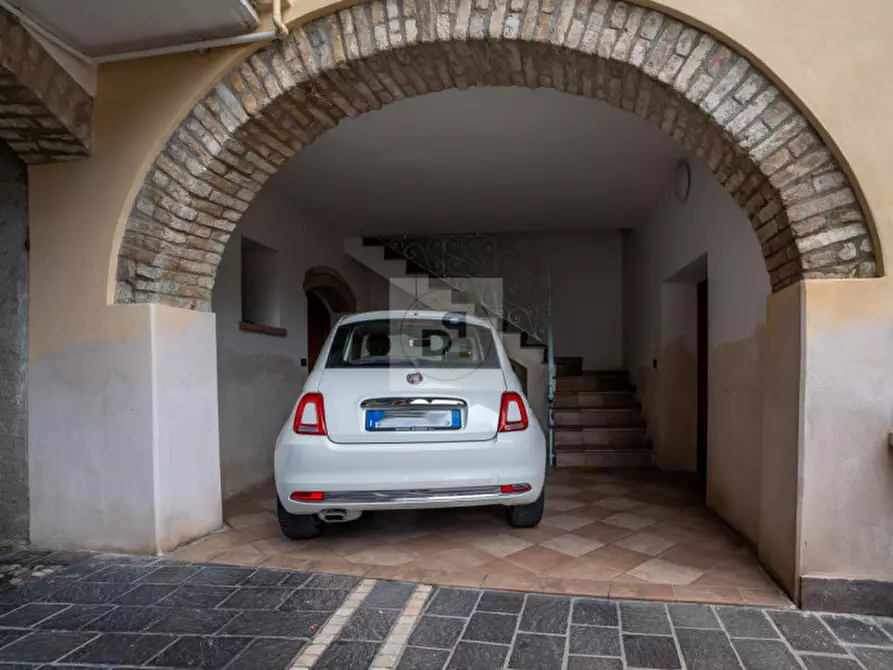 Immagine 28 di Bed & Breakfast in vendita  in Vicolo del Pozzo a Manerba Del Garda