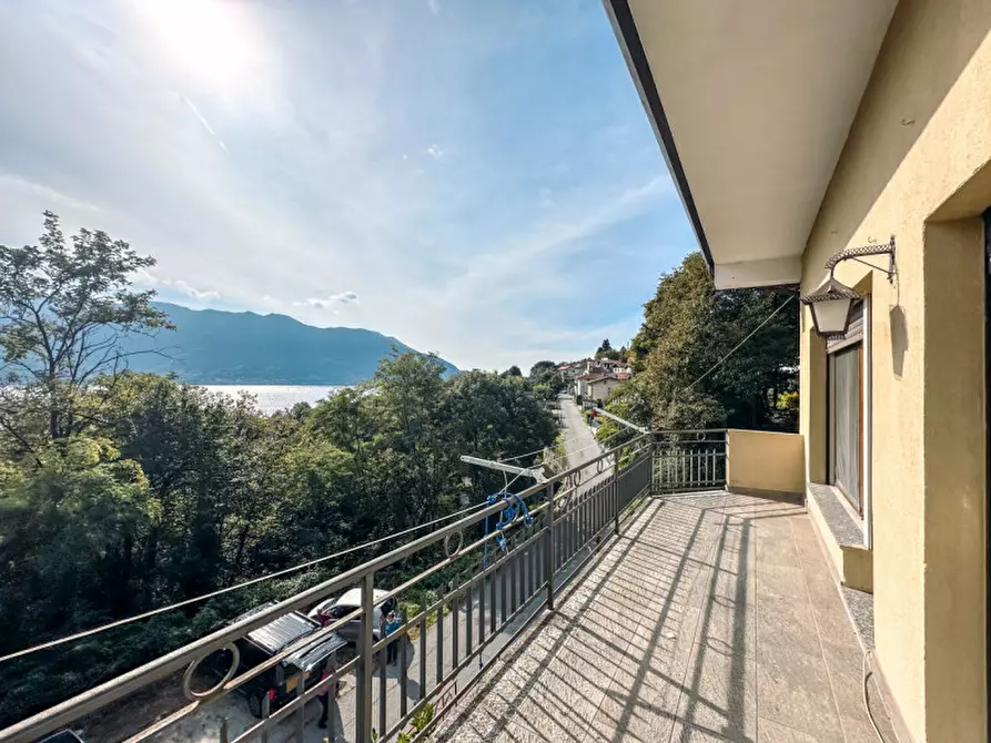 Immagine 1 di Casa indipendente in vendita  in corso risorgimento 395 a Ghiffa