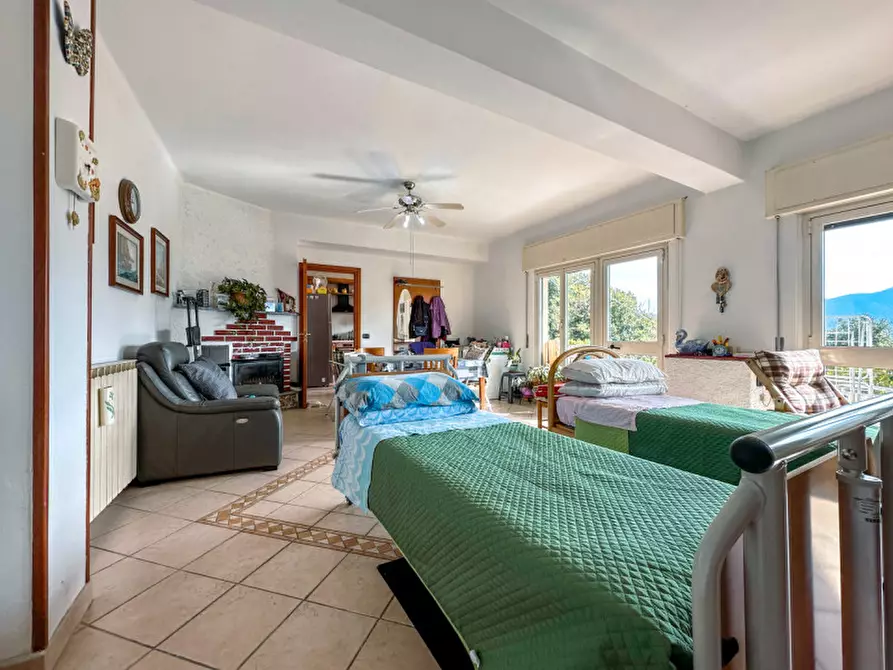 Immagine 5 di Casa indipendente in vendita  in corso risorgimento 395 a Ghiffa