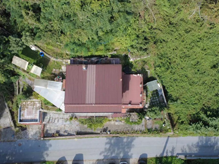 Immagine 36 di Casa indipendente in vendita  in corso risorgimento 395 a Ghiffa