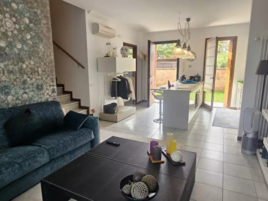 Immagine 11 di Villetta a schiera in vendita  in Via Peter Reichegger 25 a Jesolo