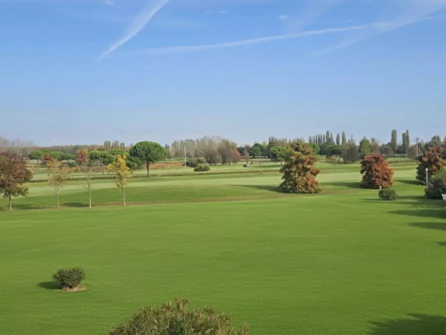 Immagine 37 di Villetta a schiera in vendita  in Via Peter Reichegger 25 a Jesolo