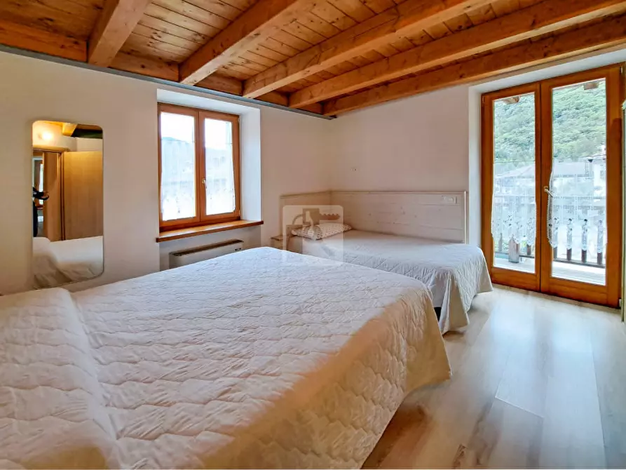 Immagine 12 di Appartamento in vendita  in Piazza Indipendenza a Ledro