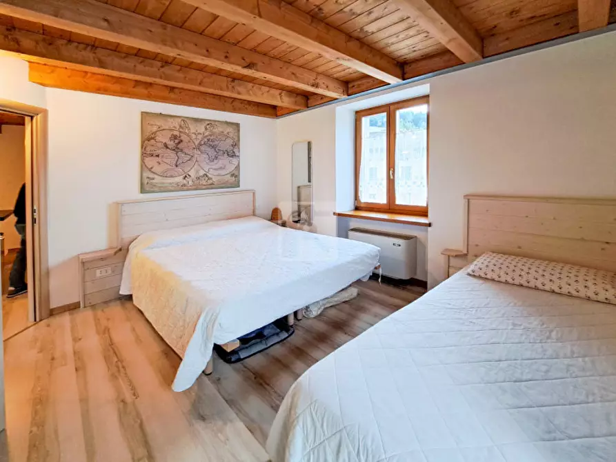 Immagine 13 di Appartamento in vendita  in Piazza Indipendenza a Ledro