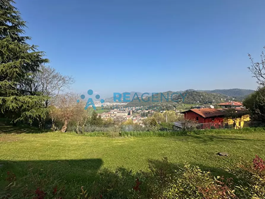 Immagine 2 di Casa indipendente in vendita  a Castelgomberto