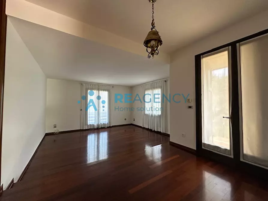 Immagine 19 di Casa indipendente in vendita  a Castelgomberto