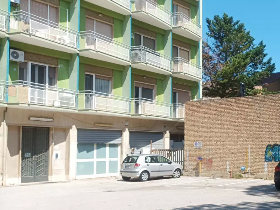 Immagine 3 di Appartamento in vendita  in V.LE G. D'ANNUNZIO 274 a Pescara