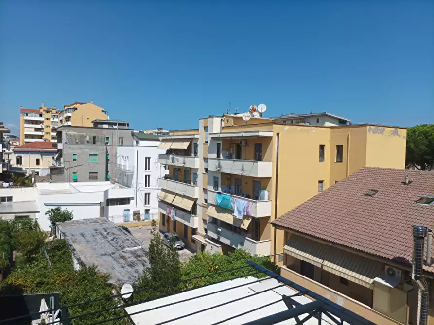 Immagine 16 di Appartamento in vendita  in V.LE G. D'ANNUNZIO 274 a Pescara