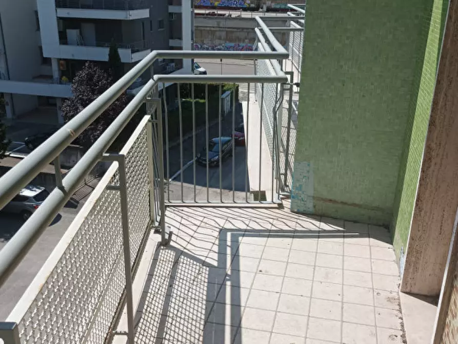 Immagine 18 di Appartamento in vendita  in V.LE G. D'ANNUNZIO 274 a Pescara