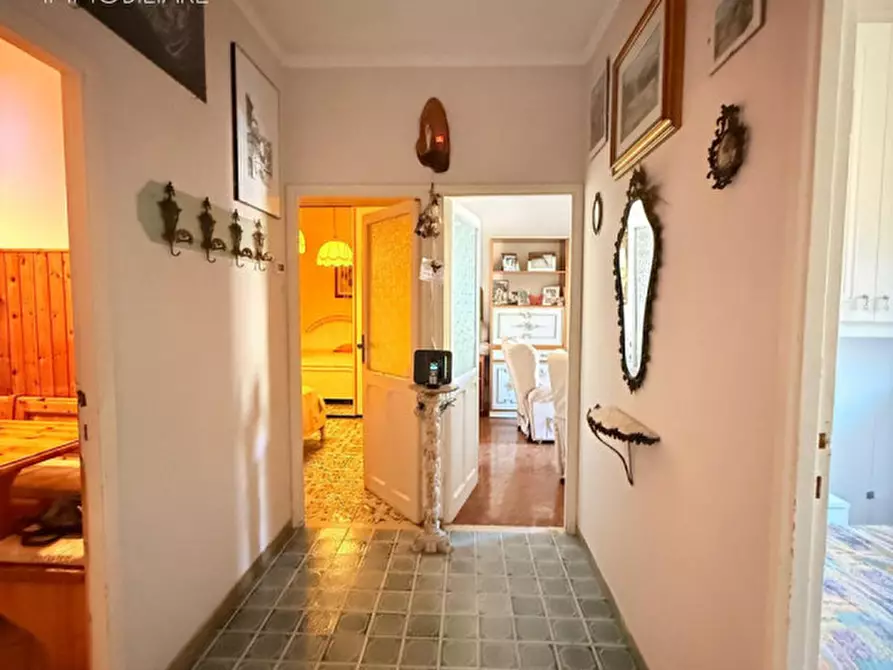 Immagine 2 di Appartamento in vendita  in via frascati 67 a Rocca Di Papa