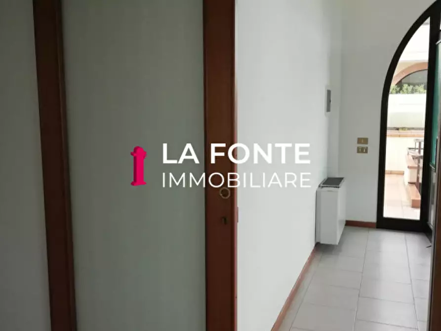 Immagine 9 di Negozio in vendita  in Via CAPRICCO a Vigonza