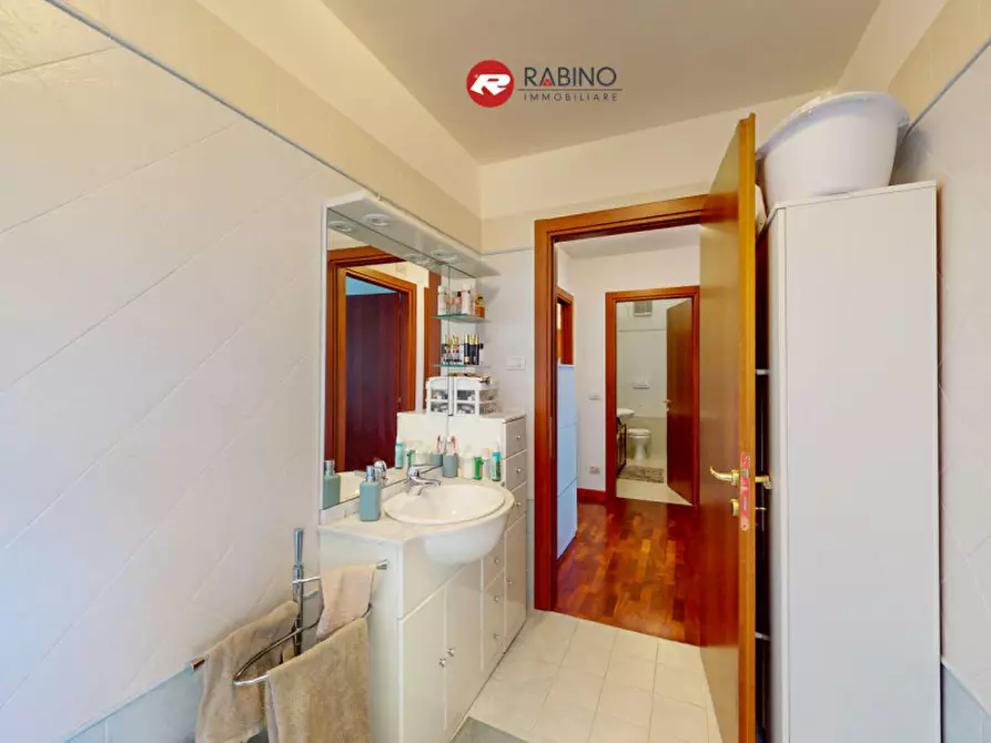 Immagine 11 di Appartamento in vendita  in Viale 23 marzo 1848 N.29 a Udine