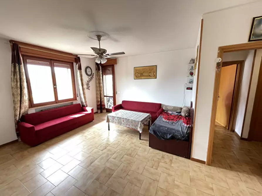 Immagine 3 di Appartamento in vendita  a Suzzara