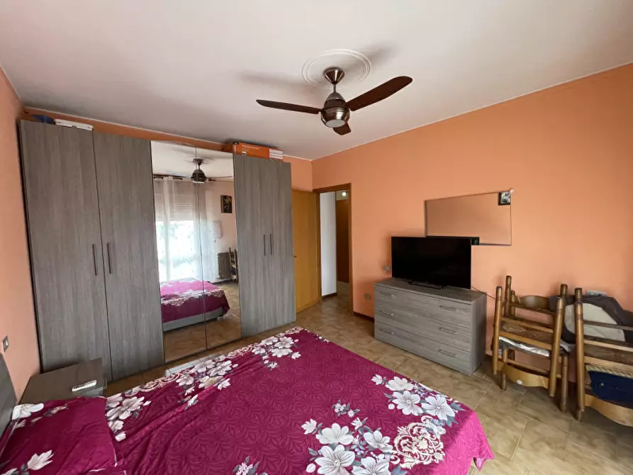 Immagine 11 di Appartamento in vendita  a Suzzara