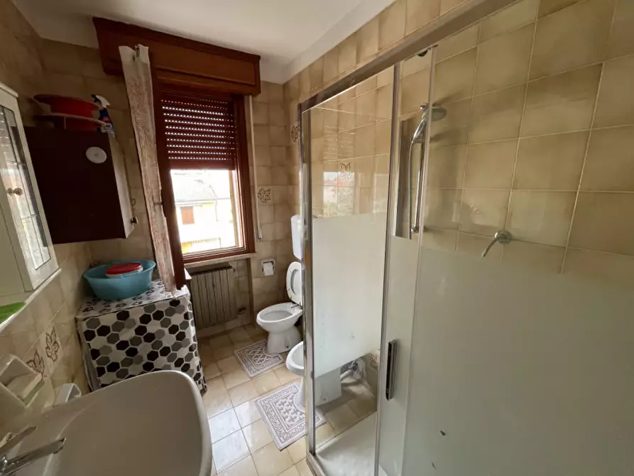 Immagine 17 di Appartamento in vendita  a Suzzara