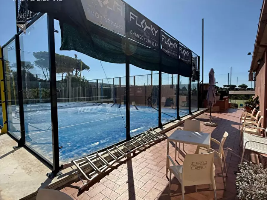 Immagine 6 di Attività commerciale in vendita  in Via del Divino Amore a Marino