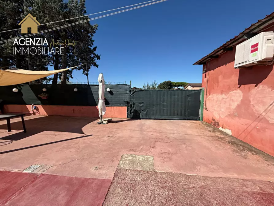 Immagine 23 di Attività commerciale in vendita  in Via del Divino Amore a Marino